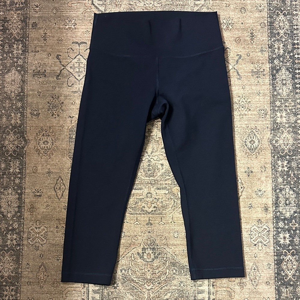 Lululemon Navy Blue Cropped Leggings - Picture 3 of 4